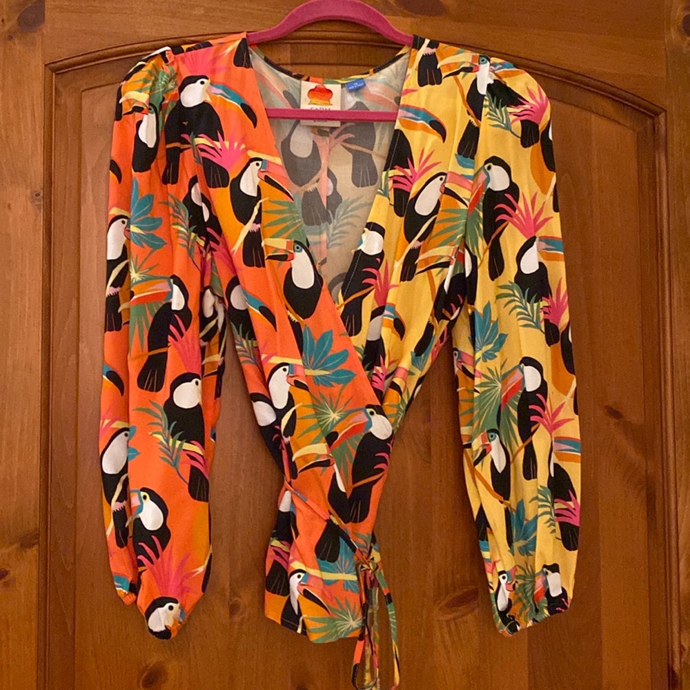 Farm Rio Anthropologie Blouse Tropical Toucan Print Wrap Top With Beaded Tie XS
